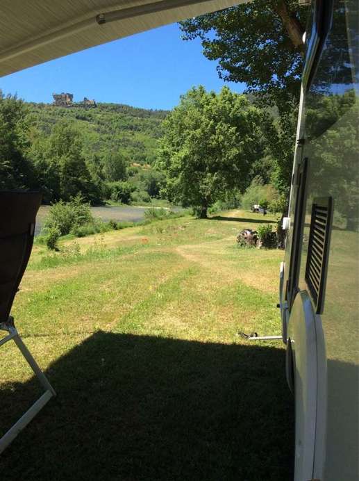 Added a photo to a location