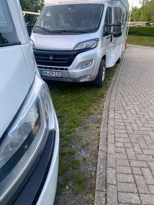 Einem Ort wurde ein Foto hinzugefügt