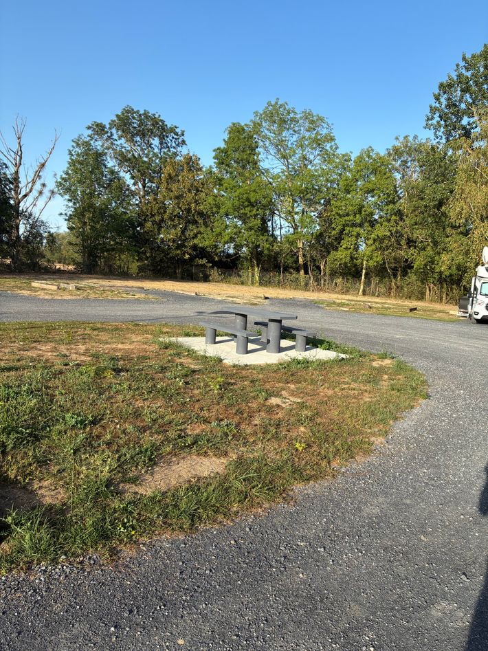 Camping-Car Park Vendeuil (Aisne)