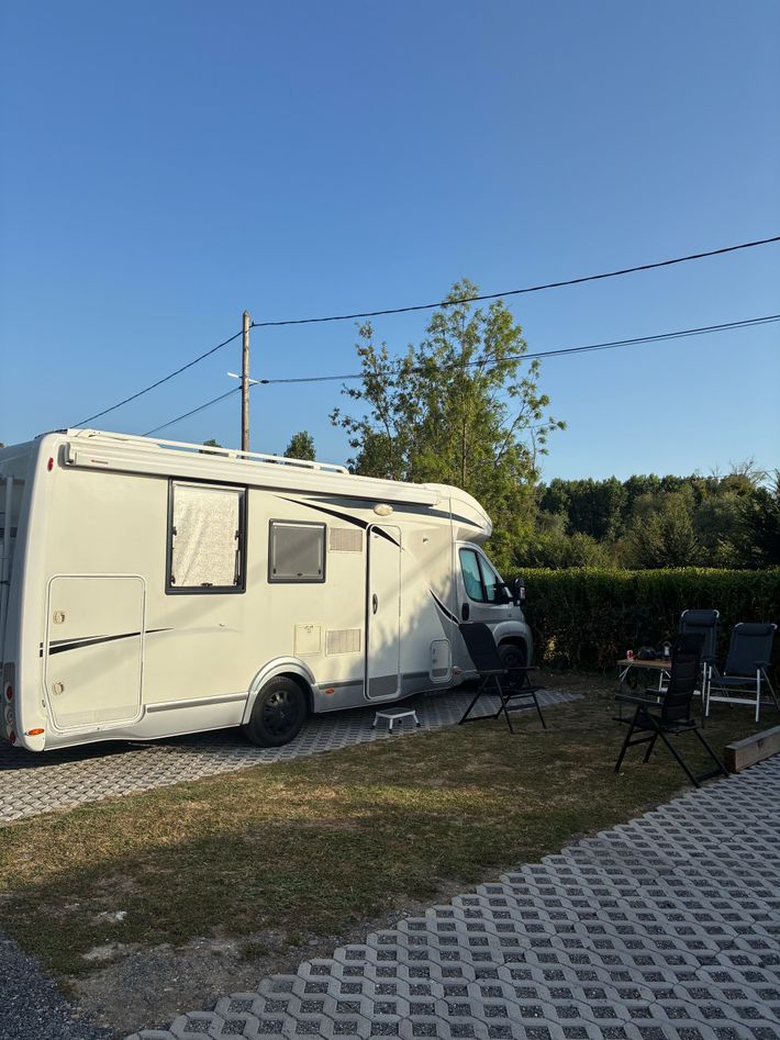 Camping-Car Park Vendeuil (Aisne)
