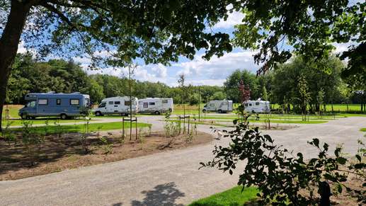 Camperpark Hof van Grolloo