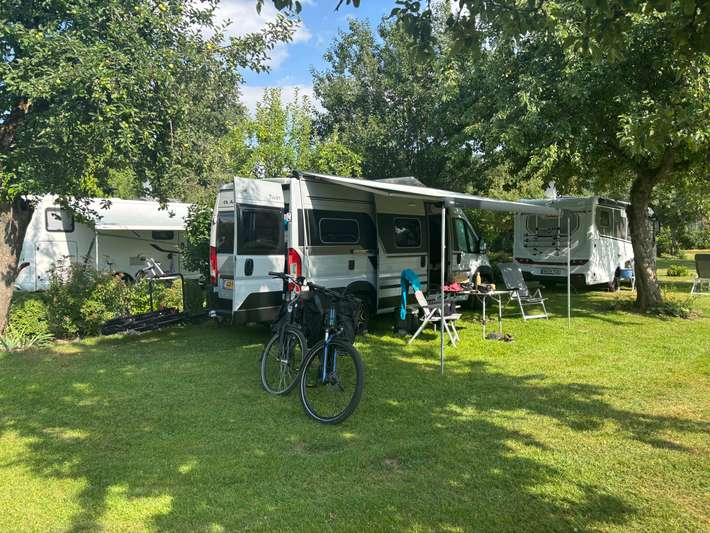 Gutshof Camping Badhütten