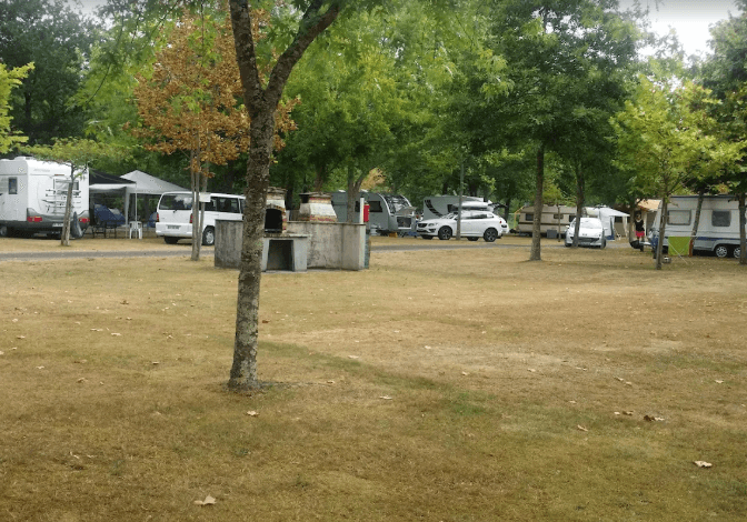 Camping Les Bruyères