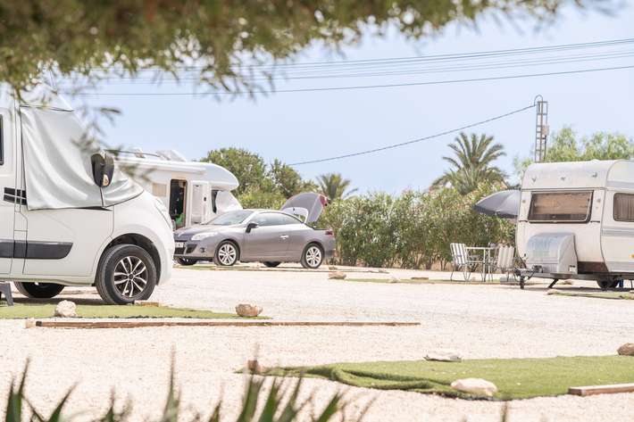 Camper Area El Pinet Playa