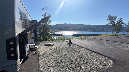 Added a photo to a location