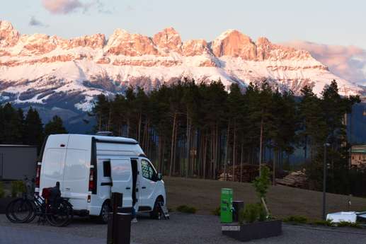 Een foto toegevoegd aan een locatie