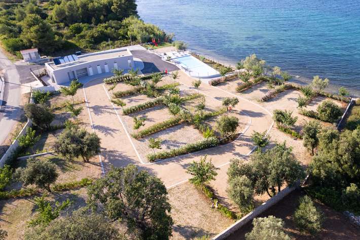 Camping Nevia