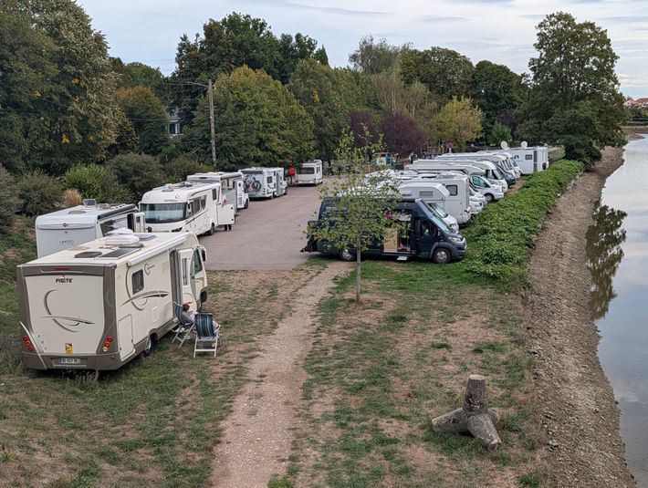Aire de Camping-Car du Coignot