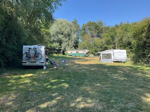 Added a photo to a location