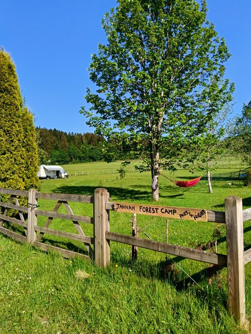 Een foto toegevoegd aan een locatie