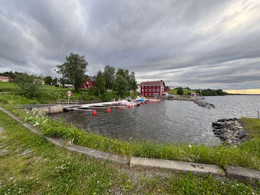 Added a photo to a location
