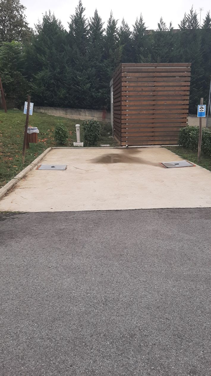 Freier campingplatz Costigliole d'Asti