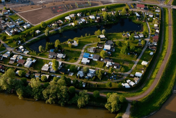 Camping au Rhin et à la Sauer