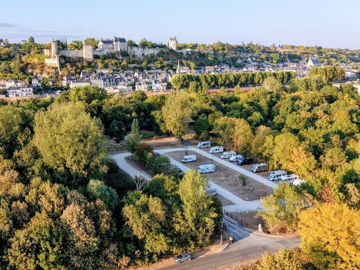 Camping-Car Park de Chinon