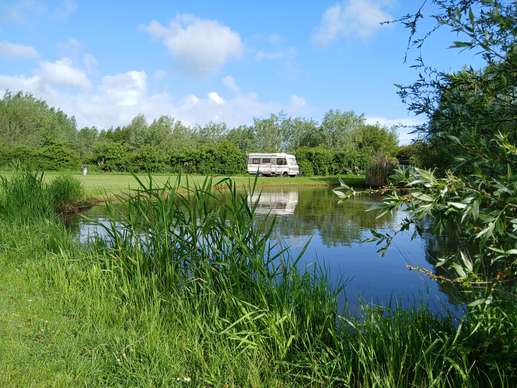 Mini camping forellenvijver Breukink