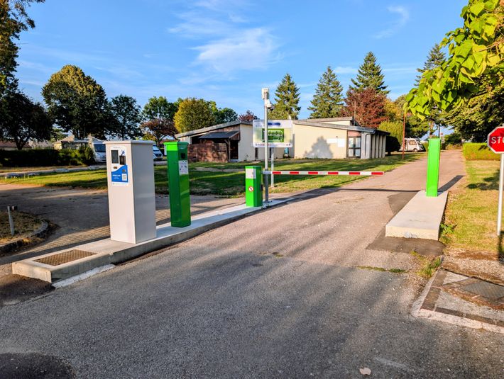Aire de camping-car de Bernay (Eure)