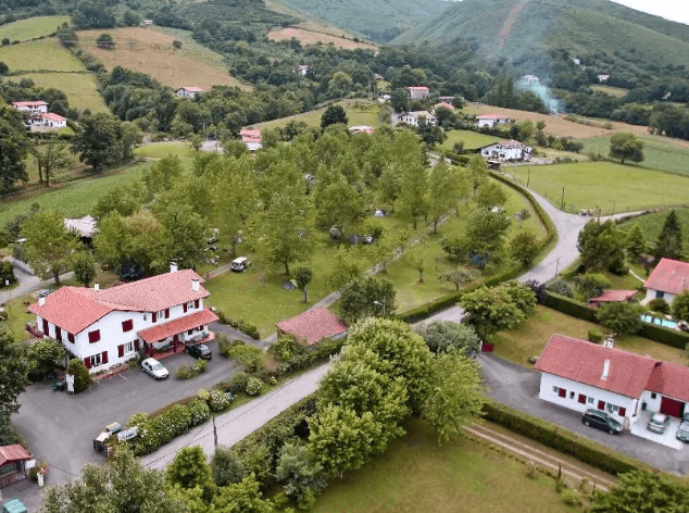 Camping Aire Ona