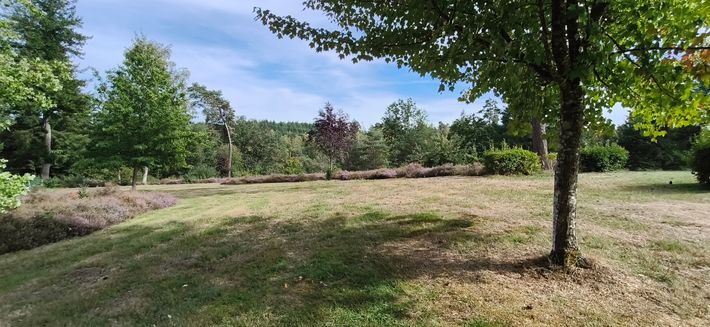 Camping-car Park de Ussel (Corrèze)