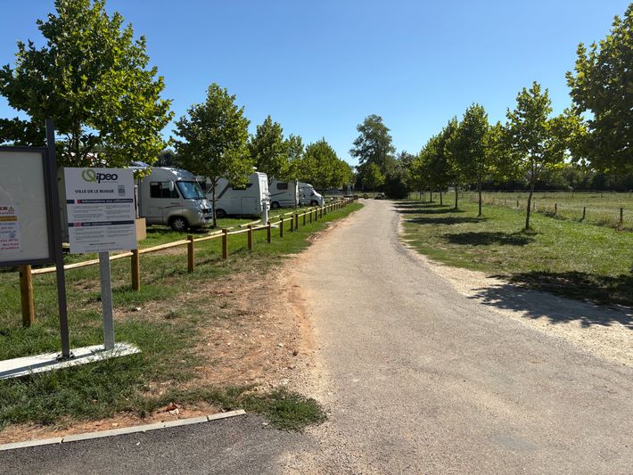 Aire de Camping-Car Le Bugue