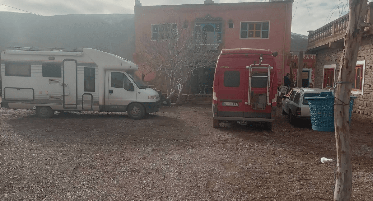 Auberge Amazigh cafe camping restaurant