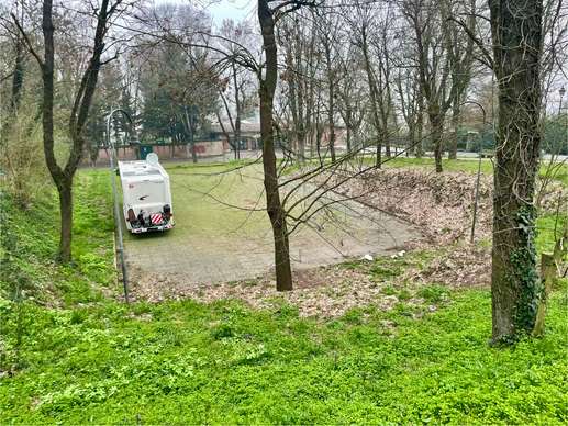 Einem Ort wurde ein Foto hinzugefügt
