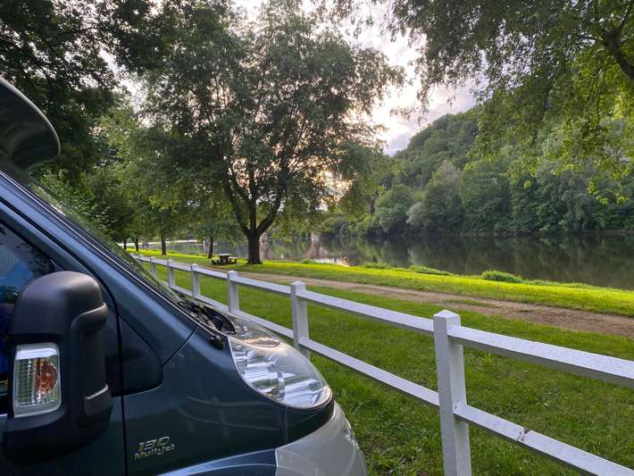 Camping Du Pont de Vicq en Périgord