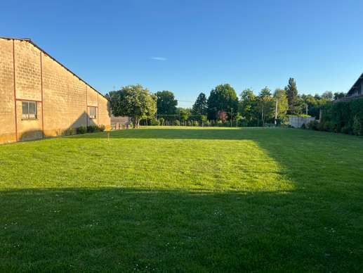 Added a photo to a location