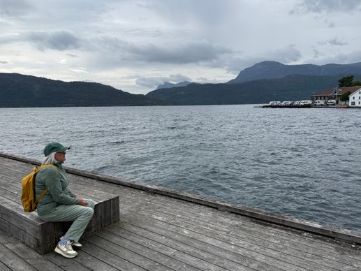 Einem Ort wurde ein Foto hinzugefügt