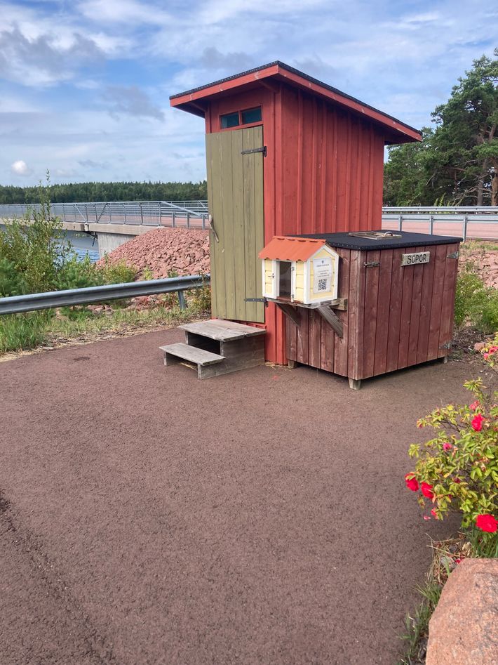 Matkailuautopaikka Vårdövägen