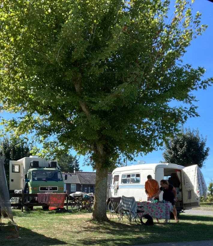 Camping Municipal Les Cours