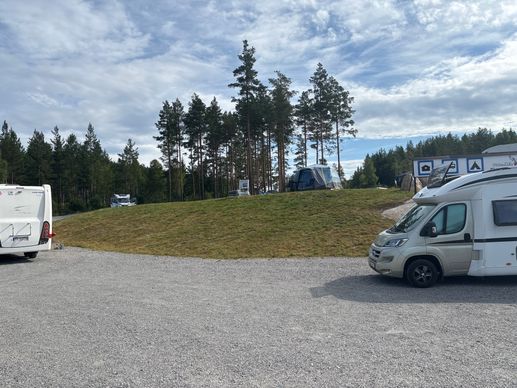 Einem Ort wurde ein Foto hinzugefügt