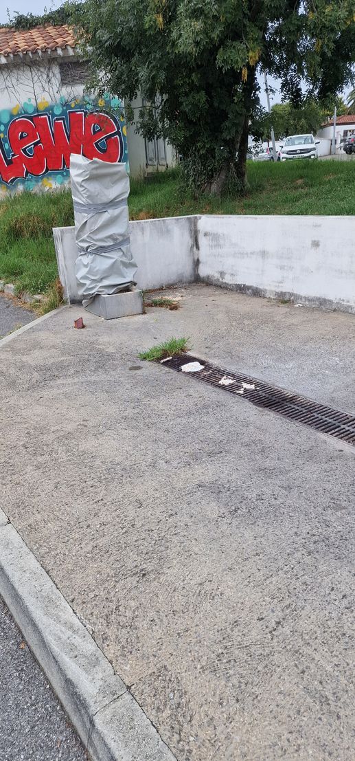 Einem Ort wurde ein Foto hinzugefügt