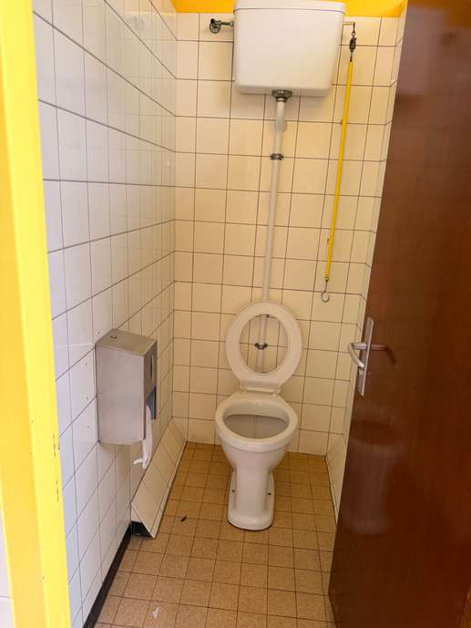 Einem Ort wurde ein Foto hinzugefügt