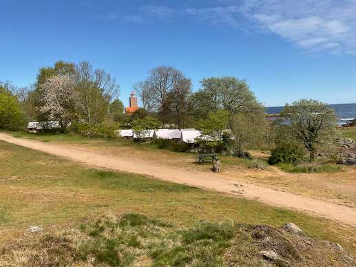 Added a photo to a location