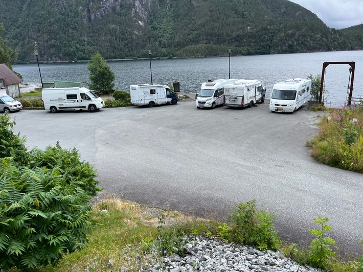 Nesflaten bobilparkering