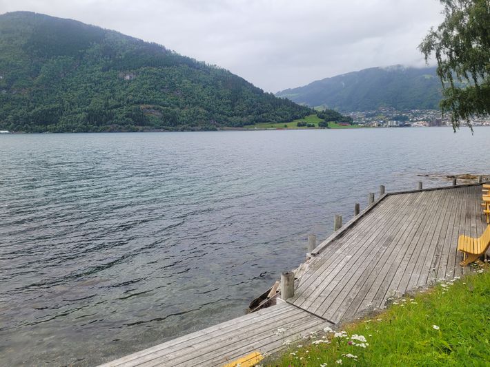 Kjørnes Camping & Fjordhytter