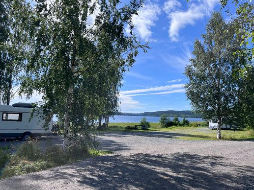 Added a photo to a location
