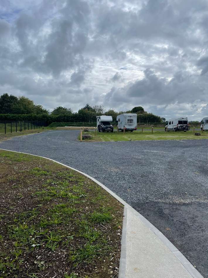 Aire de Camping-cars Villainville