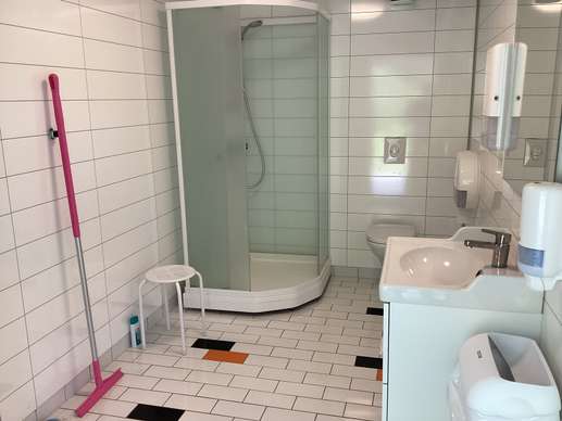 Einem Ort wurde ein Foto hinzugefügt