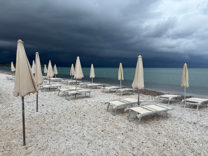Parking  Spiaggia delle Saline