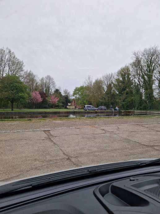 Added a photo to a location