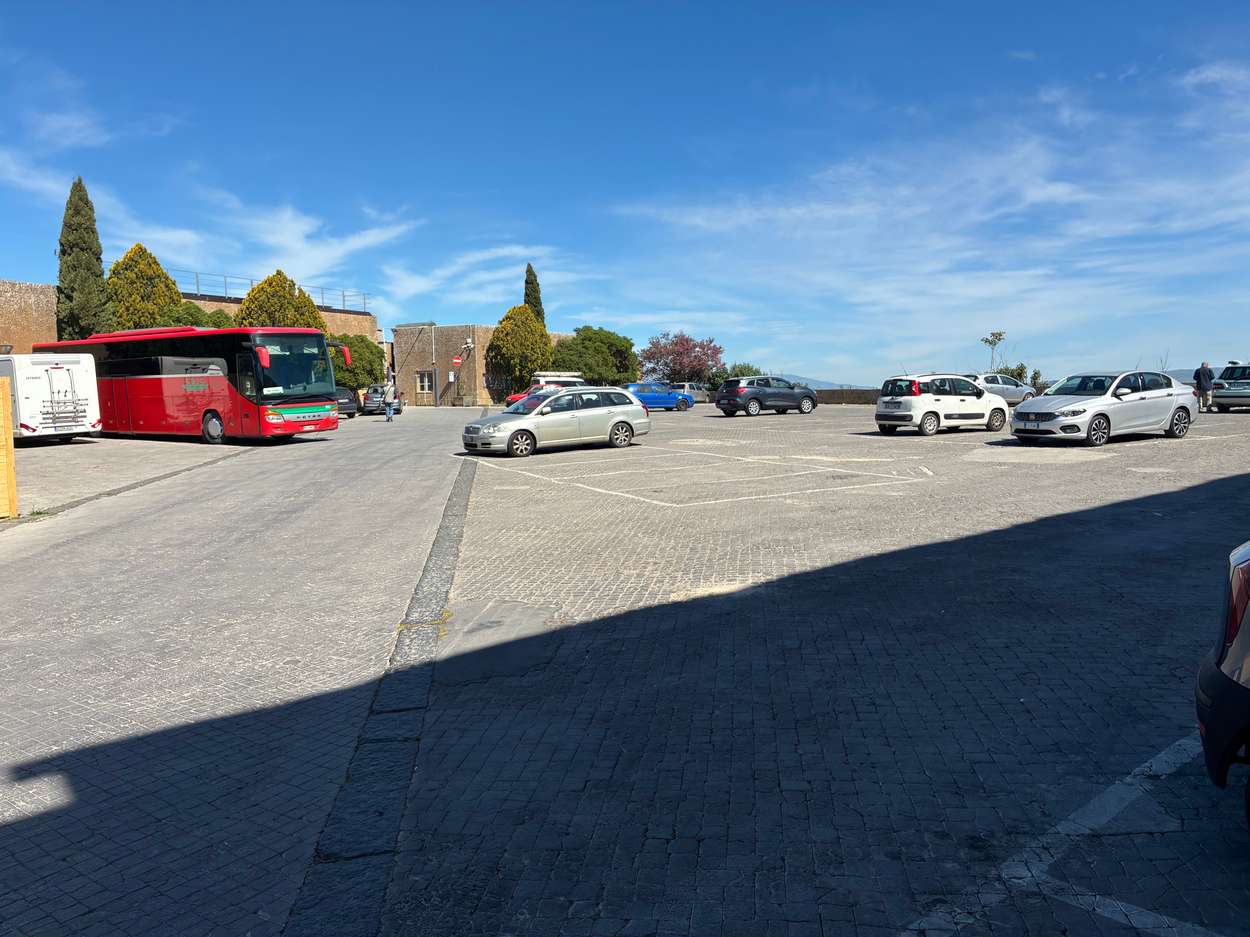 Piazzale Maestro Paolo Di Dio