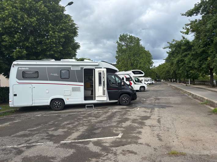 Camping-car Park Ales