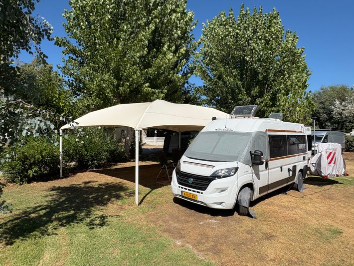 Camping A Marina