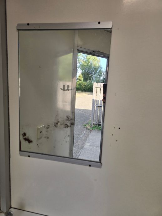 Einem Ort wurde ein Foto hinzugefügt