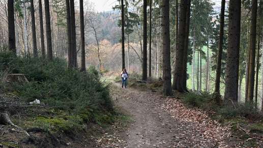 Einem Ort wurde ein Foto hinzugefügt