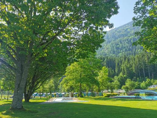 Added a photo to a location