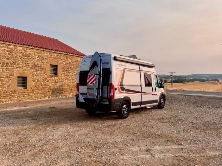 Åera Autocaravanas Layana