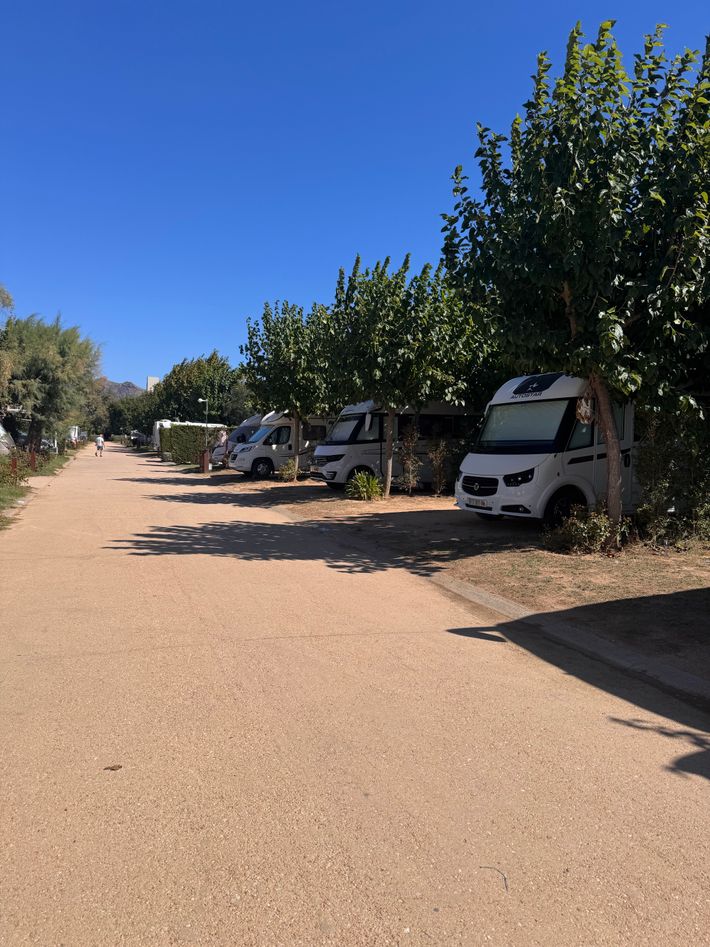 Camping & Bungalow Salatà