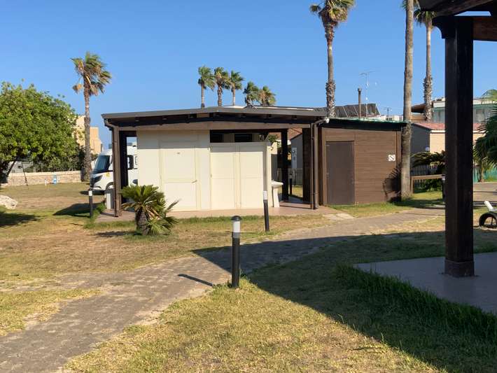 Area Camper & Bungalow I Faraglioni
